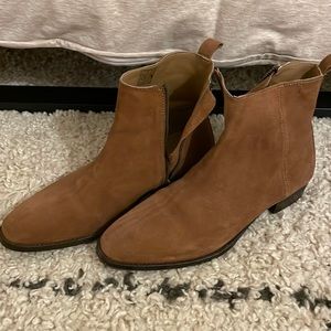 TOPMAN Camel Suede Cuban Chelsea Boot